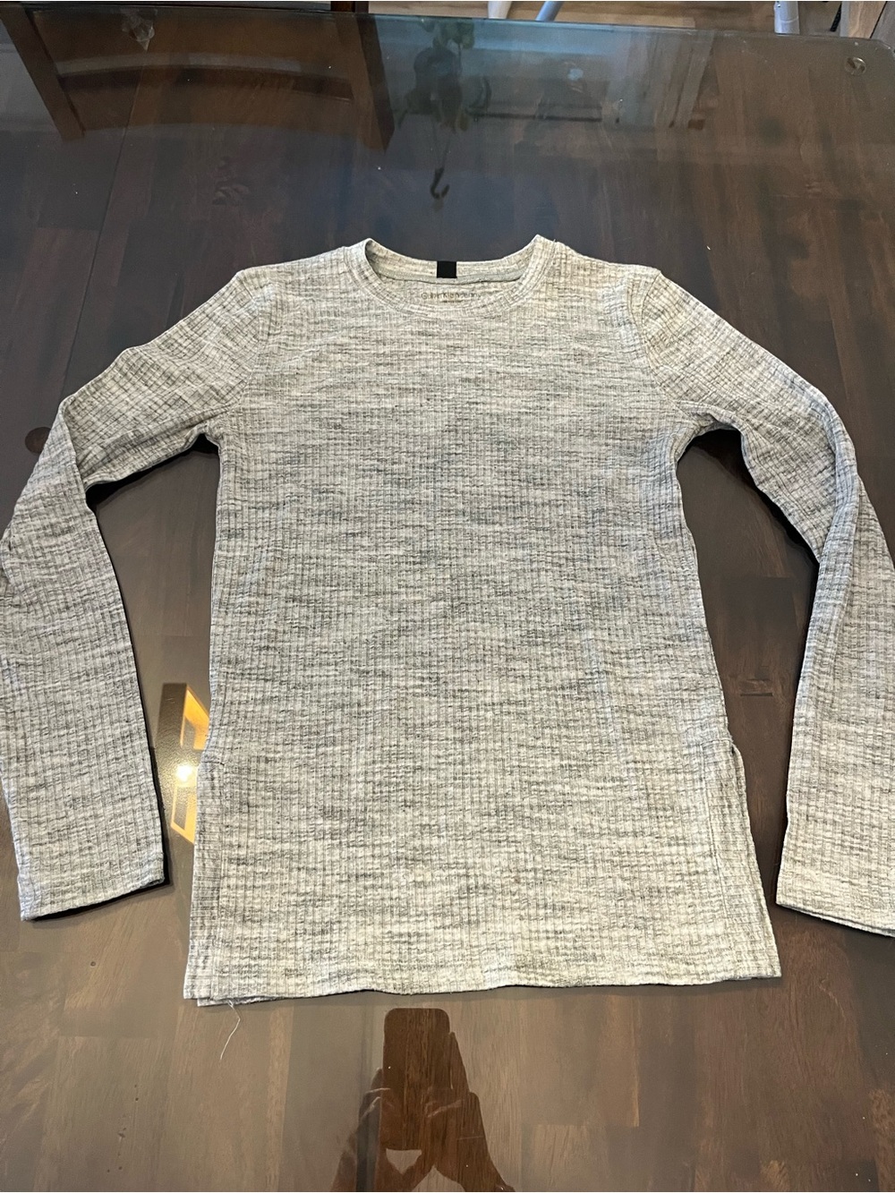 Calvin Klein Women’s Long-Sleeve Crew Neck Shirt - Gray.